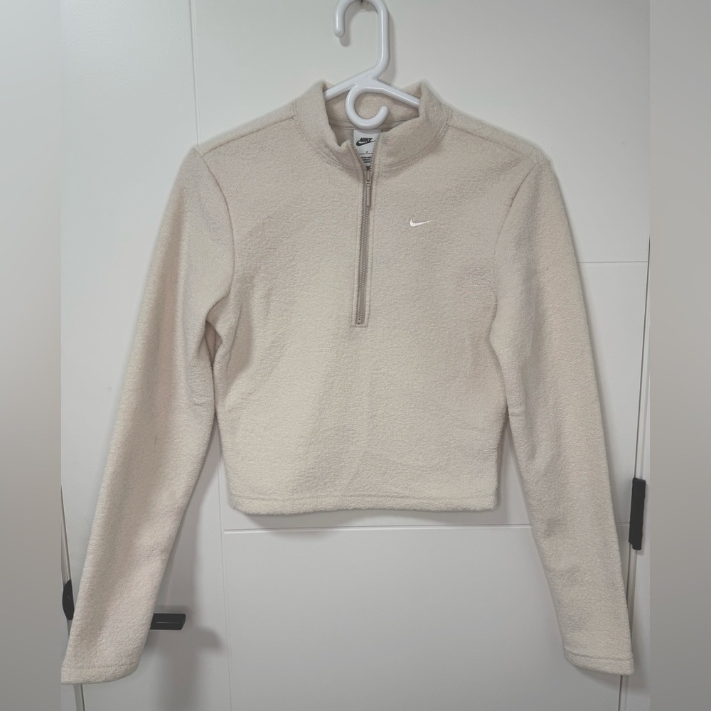 Nike Women's Off-White Quarter-Zip Cropped Pullover